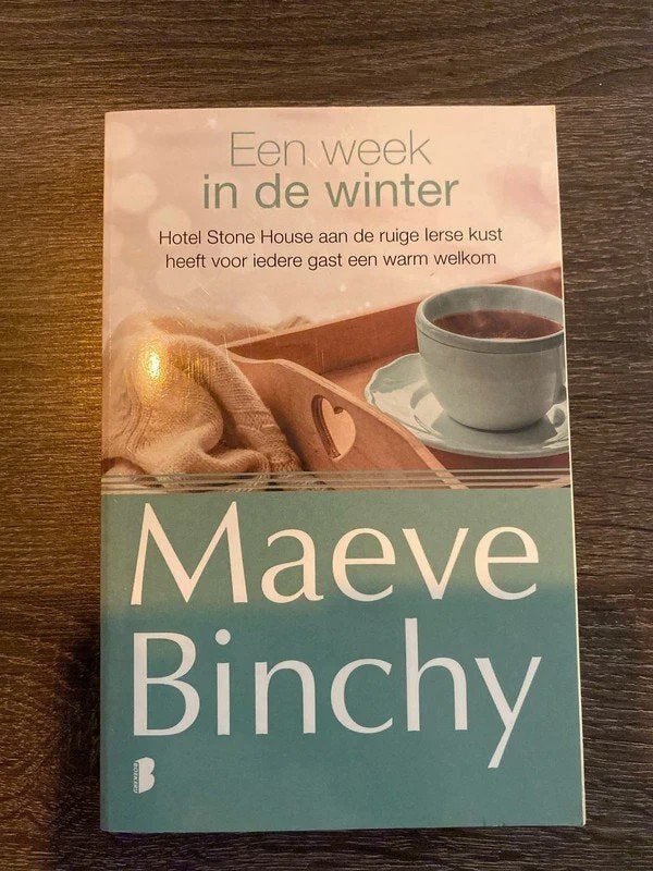 Een week in de winter - Maeve Binchy, Boeken, Ophalen of Verzenden, Zo goed als nieuw, Maeve Binchy, Europa overig
