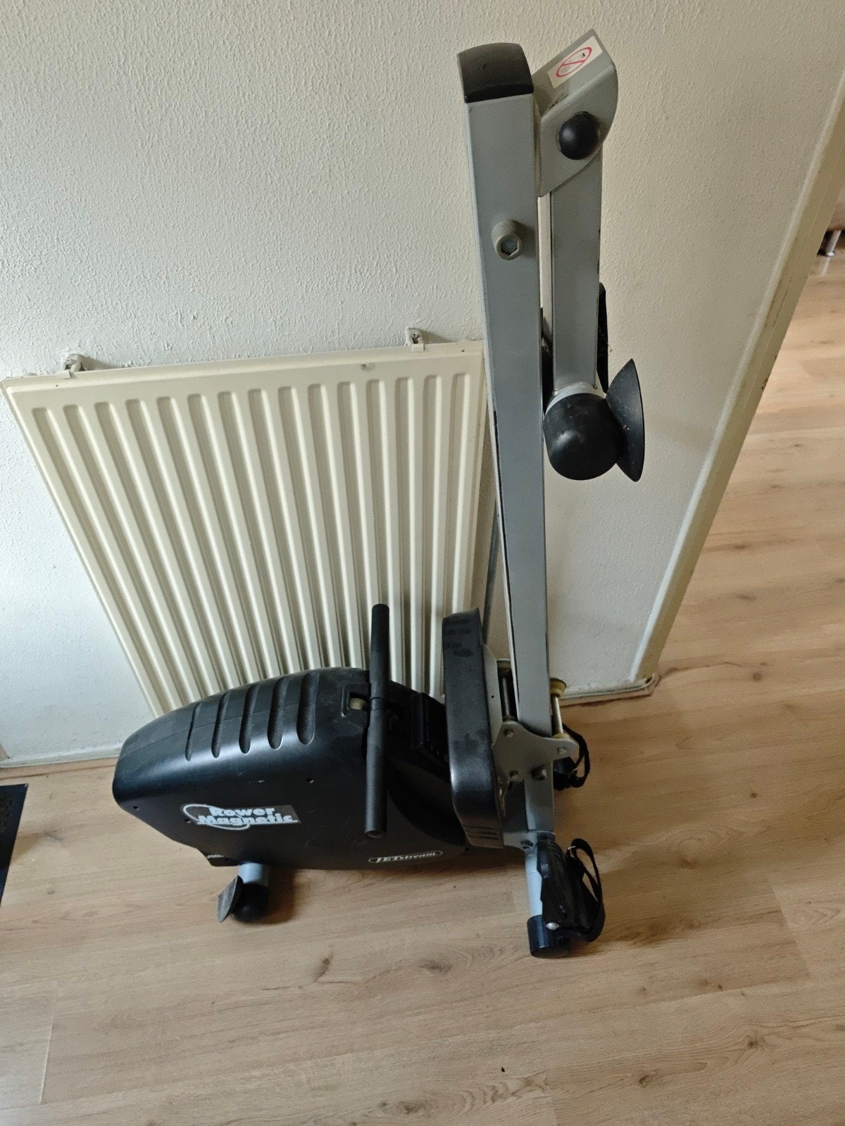 Roeitrainer (elektrische functie kapot), Ophalen, Minder dan 60 cm, Kachel, 30 tot 80 cm