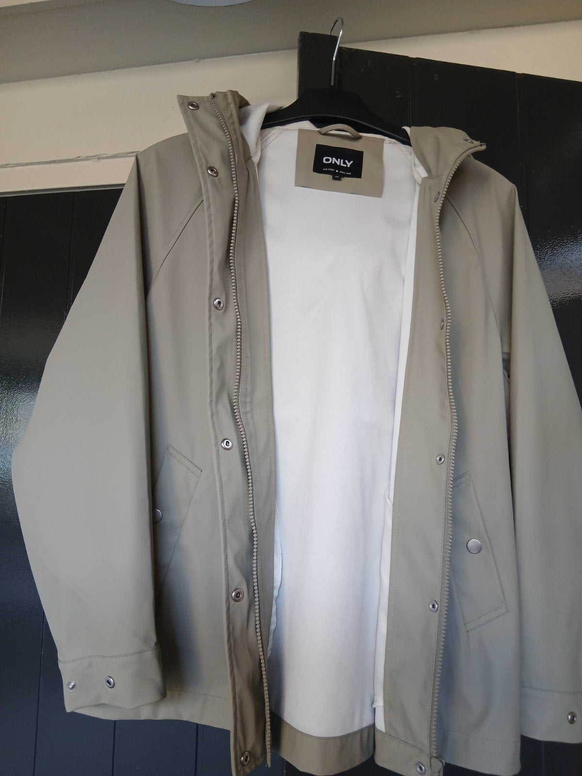 Only regenjas XS beige, Ophalen, Only, Beige, Zo goed als nieuw