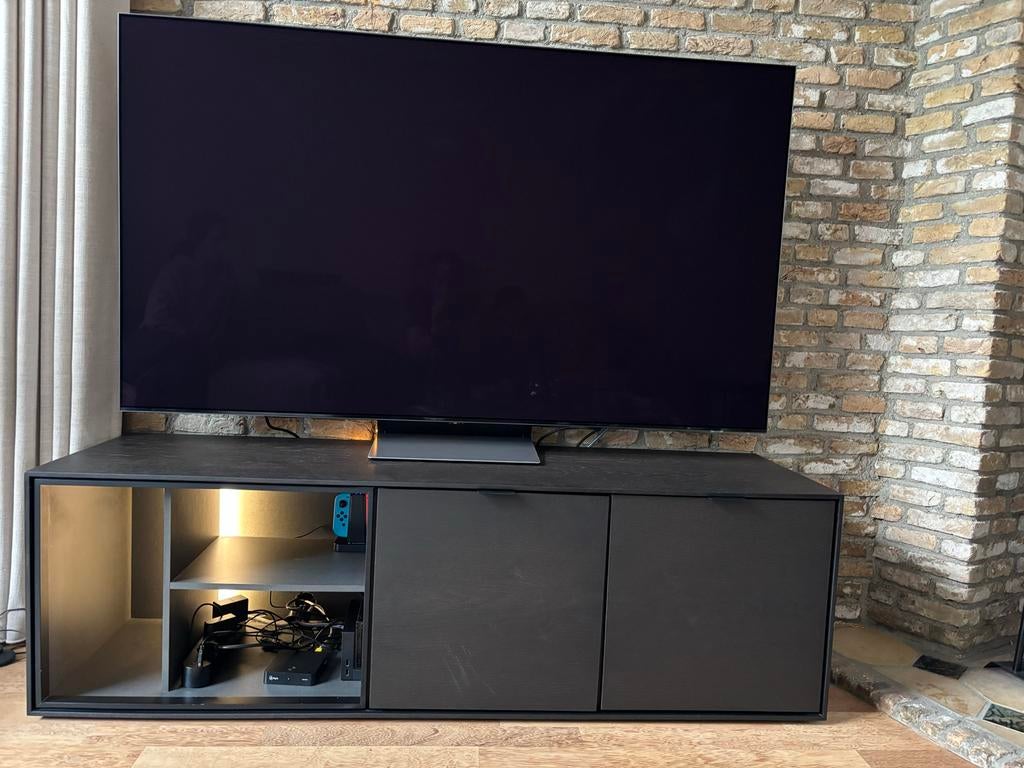 Xooon Elements Onyx TV Meubel - Donkerbruin, Huis en Inrichting, Kasten | Televisiemeubels, Ophalen, 150 tot 200 cm, Zo goed als nieuw
