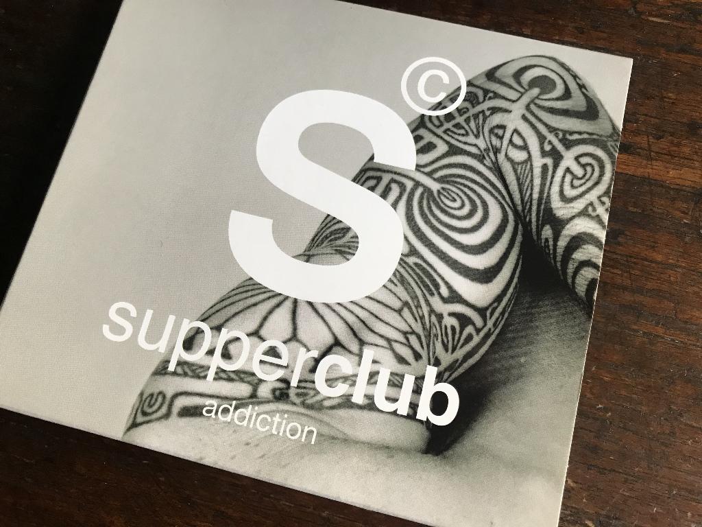 Various Artists - SUPPERCLUB ADDICTION (2007) 2 CD Als Nieuw, Cd's en Dvd's, Ophalen of Verzenden, Zo goed als nieuw, Overige genres