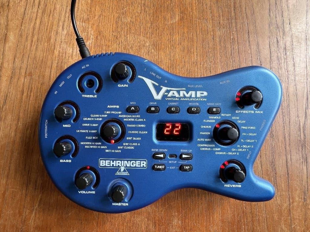 Behringer V-Amp, Ophalen of Verzenden, Gebruikt, Delay of Echo