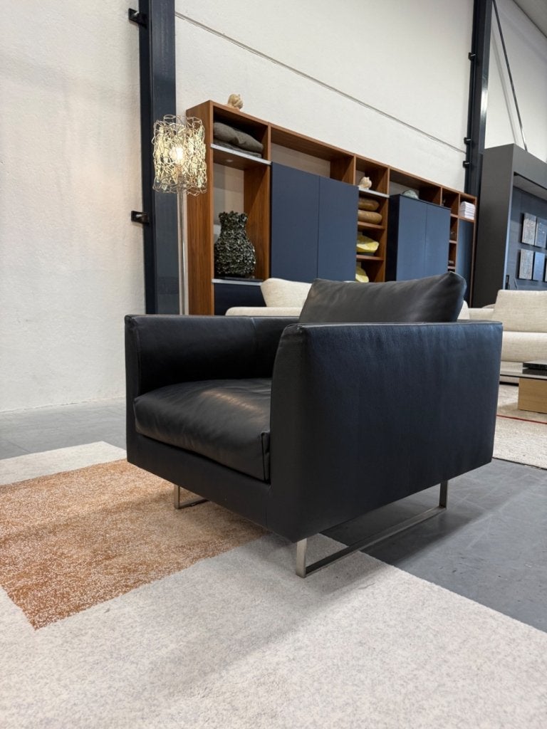 Als nieuw Montis Axel fauteuil zwart leer Design stoel