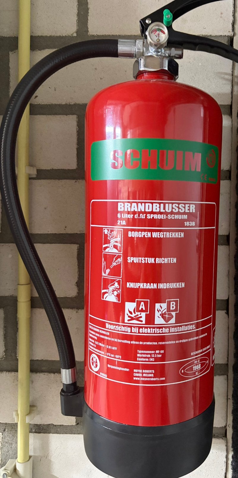 Brandblusser Schuim 6 Liter Sproei-Schuim, Ophalen, Zo goed als nieuw, Brandblusser