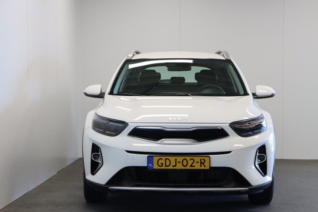 Kia Stonic 1.0 T-GDi MHEV DynamicLine, Voorwielaandrijving, 12 maanden, Adaptive Cruise Control, Wit