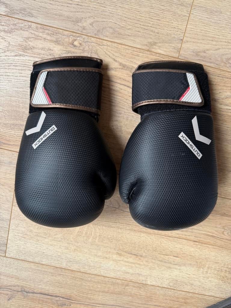Bokshandschoenen met tape - Paar keer gebruikt, Ophalen, Gebruikt, Bokshandschoenen