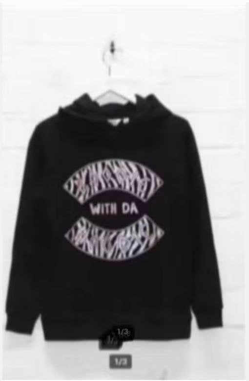 YZLS - Yeez Louise - Prachtige hoodie maat M - Nieuw €80, Maat 38/40 (M), Zwart, YZLS - Yeez Louise, Nieuw
