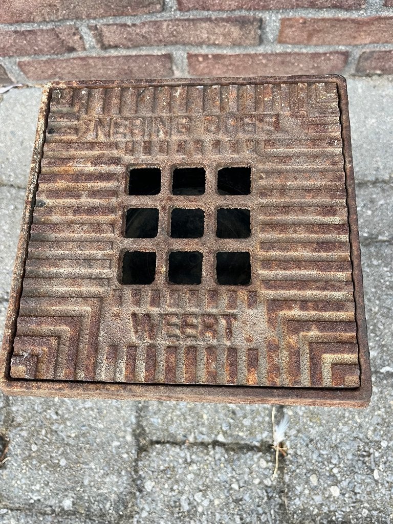 kolkput afvoerput met gietijzeren buitenrand met deksel, Ophalen, Pvc, Overige typen, 20 tot 40 mm