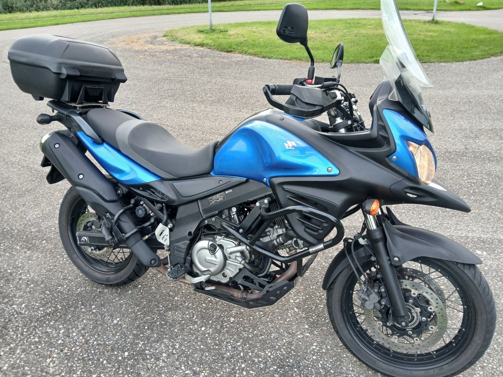 Foto 14 van Suzuki V-Strom 650 – 2015 – 59.000 km met Garanti