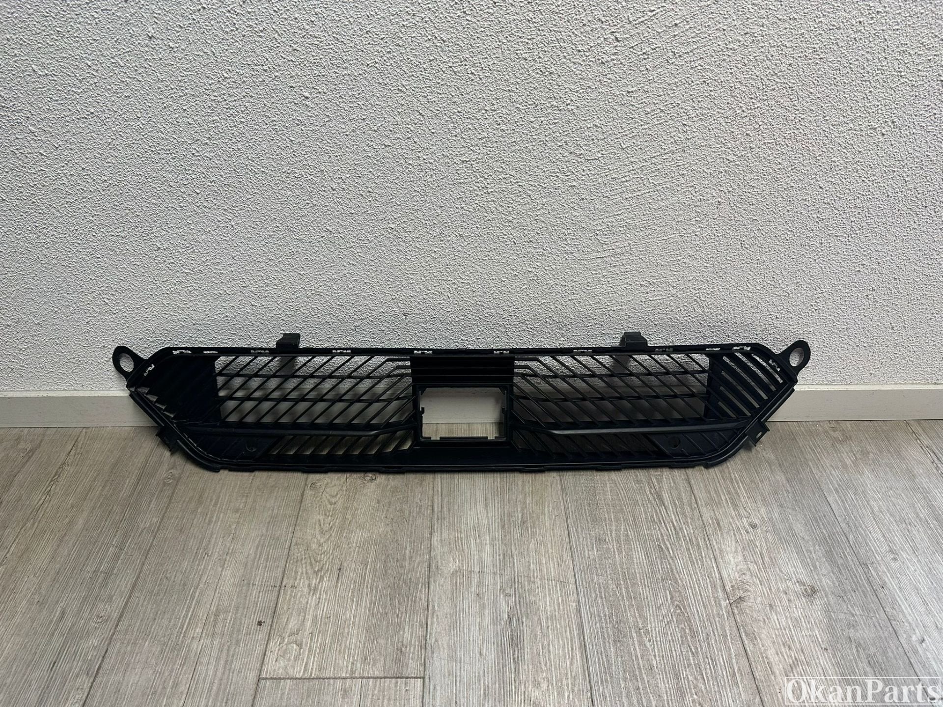 Citroen C4 Aircross onder Grille 9835884880 9834691880, Auto-onderdelen, Ophalen of Verzenden, Gebruikt, Voor, Citroën