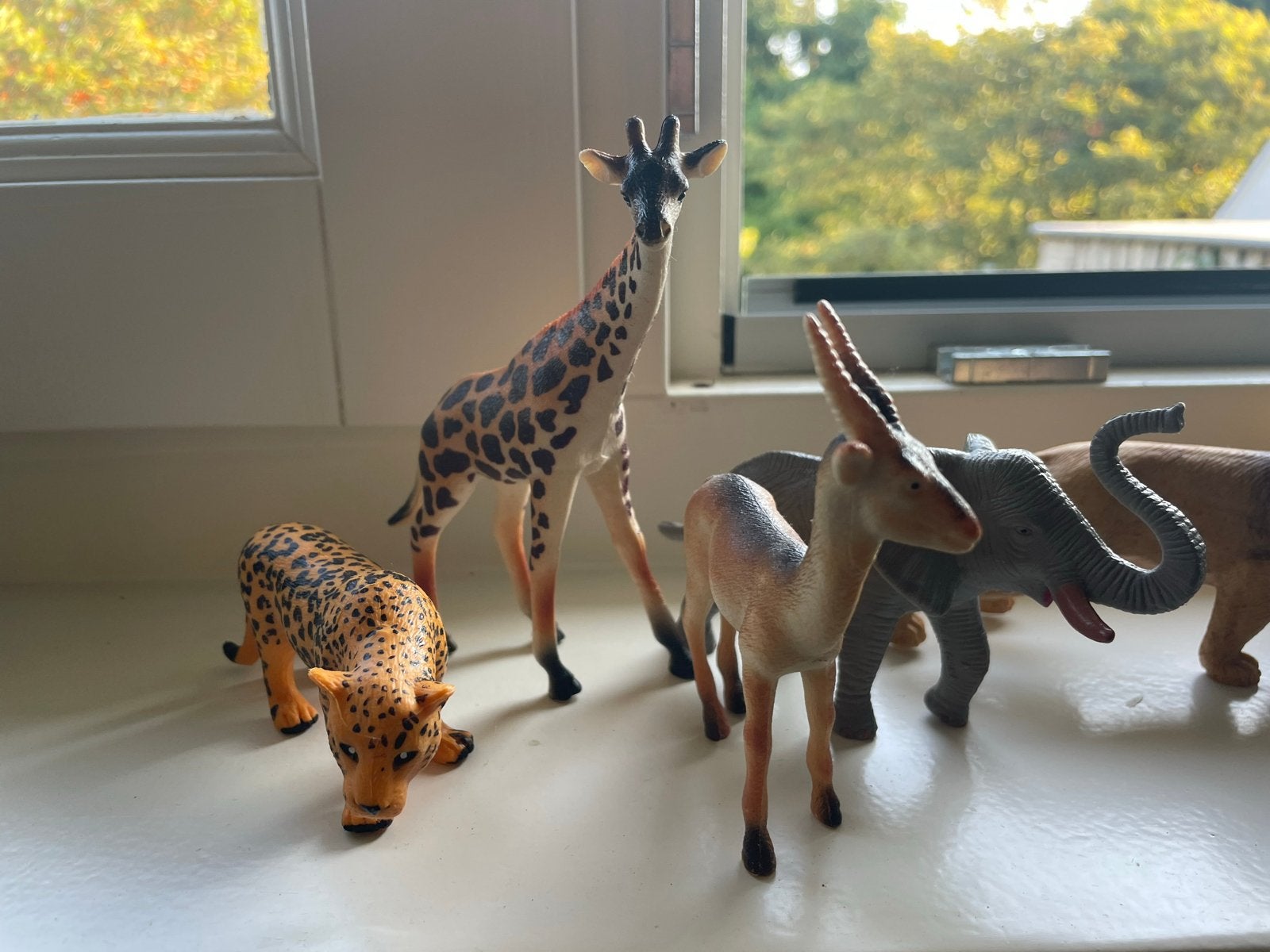Speelgoed dieren set - kunststof (lijkt op Schleich), Ophalen of Verzenden, Gebruikt, Jongen of Meisje
