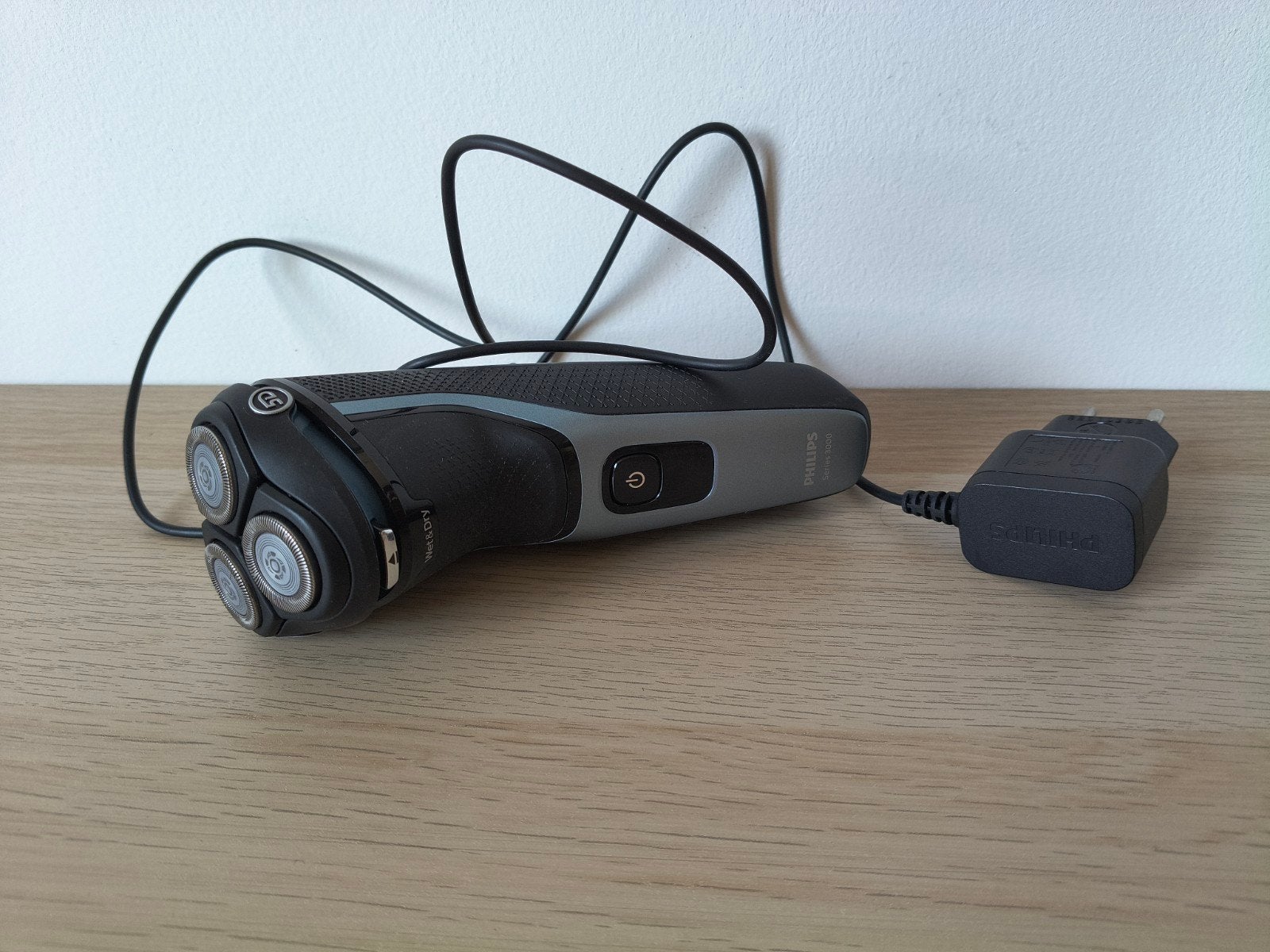 Philips Series 3000 Scheerapparaat met originele oplader, Witgoed en Apparatuur, Persoonlijke-verzorgingsapparatuur, Ophalen of Verzenden