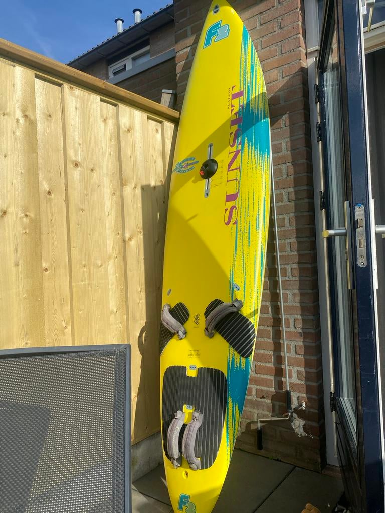 F2 Slalom Windsurf Board Sunset, Watersport en Boten, Windsurfen, Ophalen, Gebruikt, 250 tot 300 cm, Plank