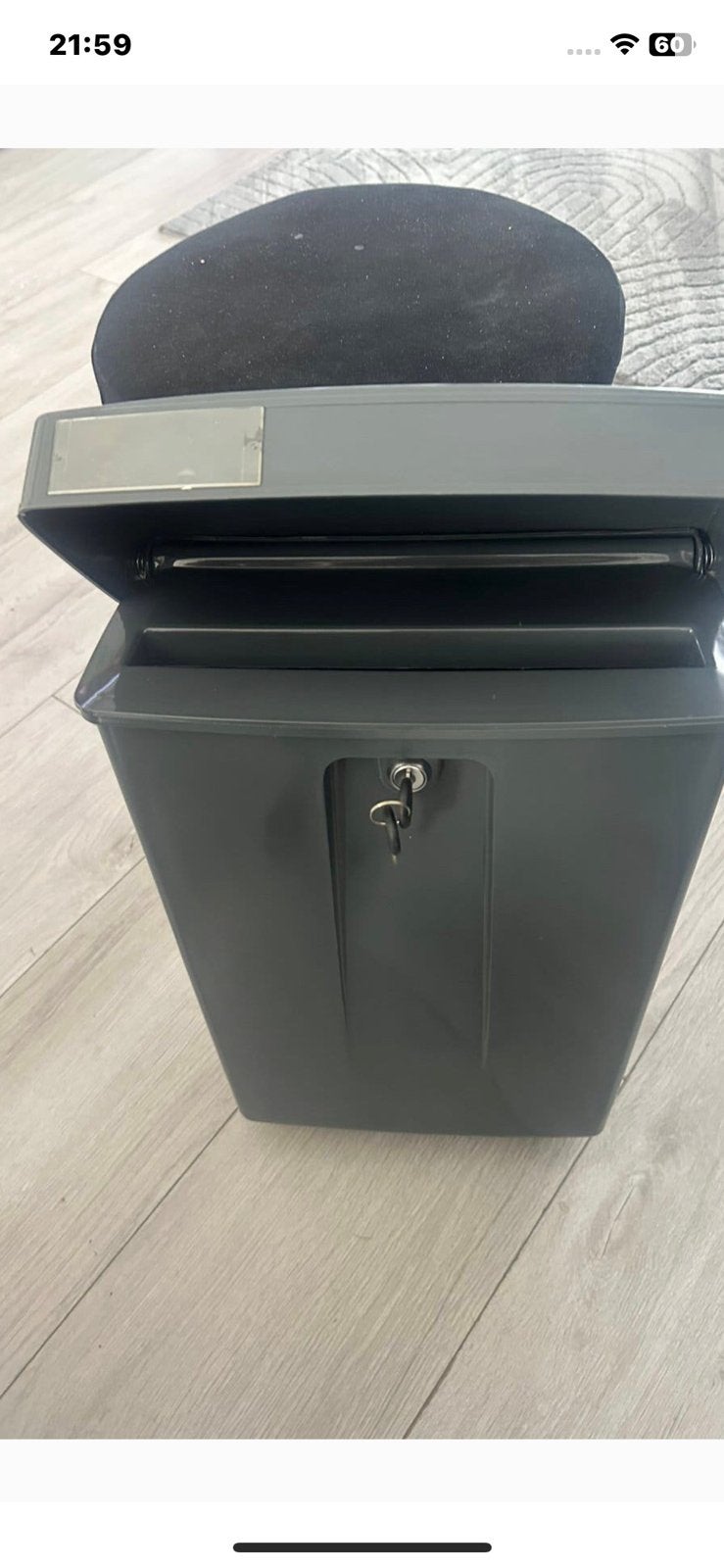 Te koop goede nette doenkergrijs kunststof Brievenbus ptt, Tuin en Terras, Brievenbussen, Ophalen of Verzenden, Zo goed als nieuw