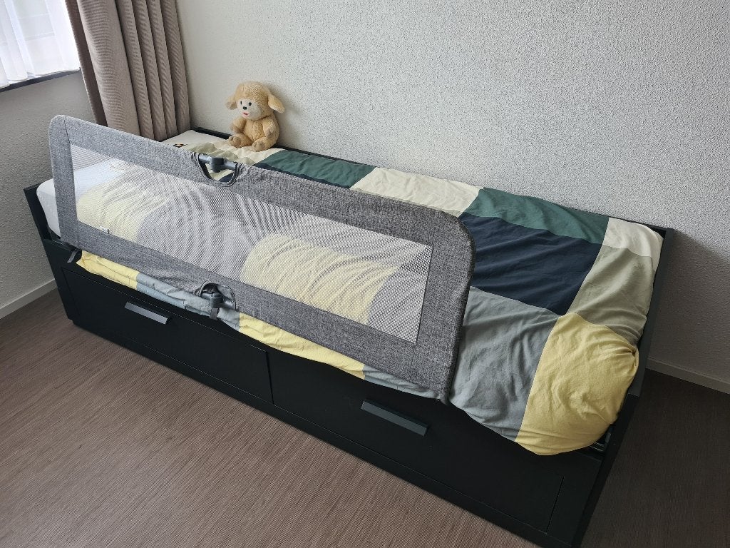 Bed hekje, Ophalen, Zo goed als nieuw, 140 tot 160 cm, Minder dan 70 cm