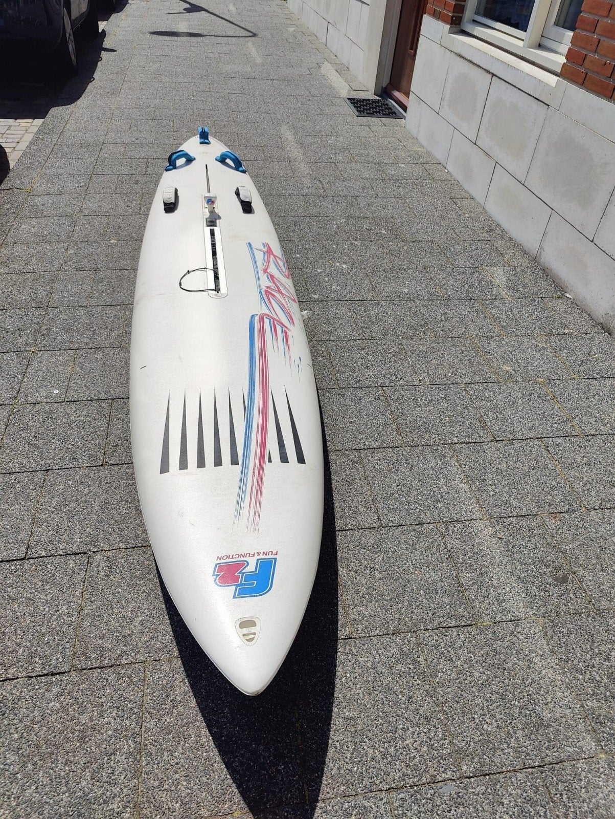 F2 Lightning Race Windsurfboard - Raceboard, Watersport en Boten, Met voetbanden, Gebruikt, Ophalen of Verzenden, Plank