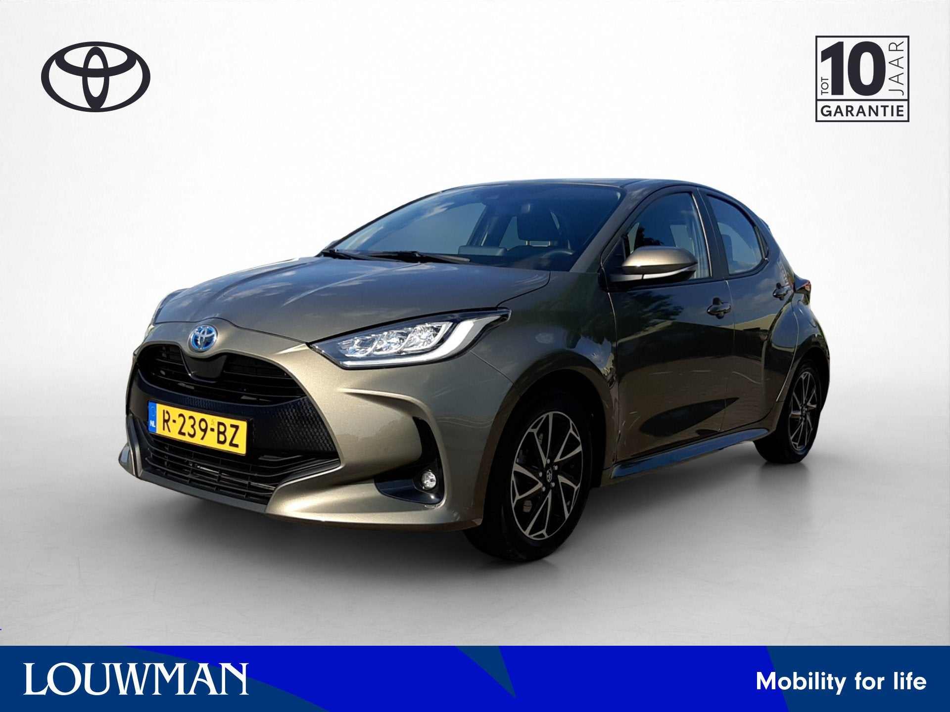 Toyota Yaris 1.5 Hybrid Dynamic | Apple CarPlay/Android Auto, Gebruikt, Bedrijf, Hybride Elektrisch/Benzine, 3 cilinders