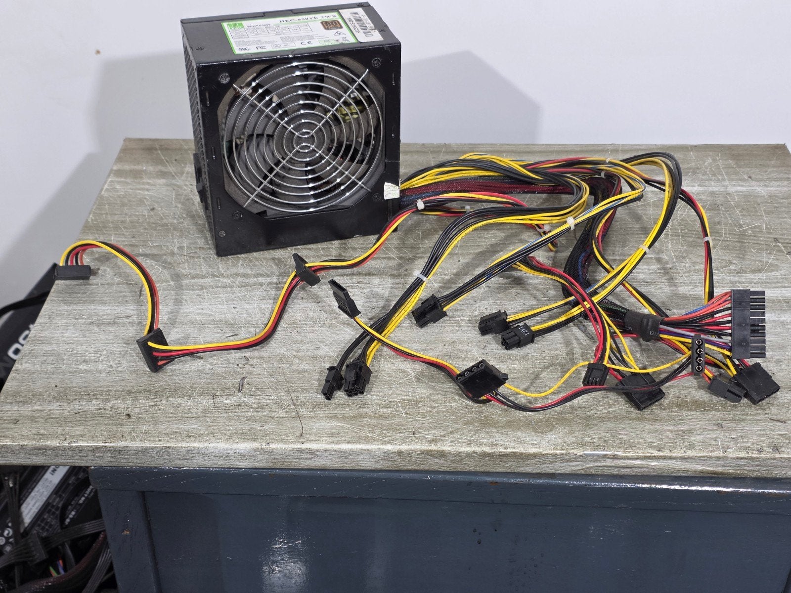 hec 550w max voeding psu power supply hec-550te-2wx, Gebruikt, ., Ophalen of Verzenden, .