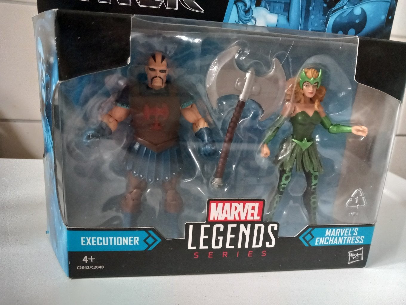 Marvel Legends series - Enchantress/Executioner (Hengstdal), Ophalen of Verzenden, Nieuw