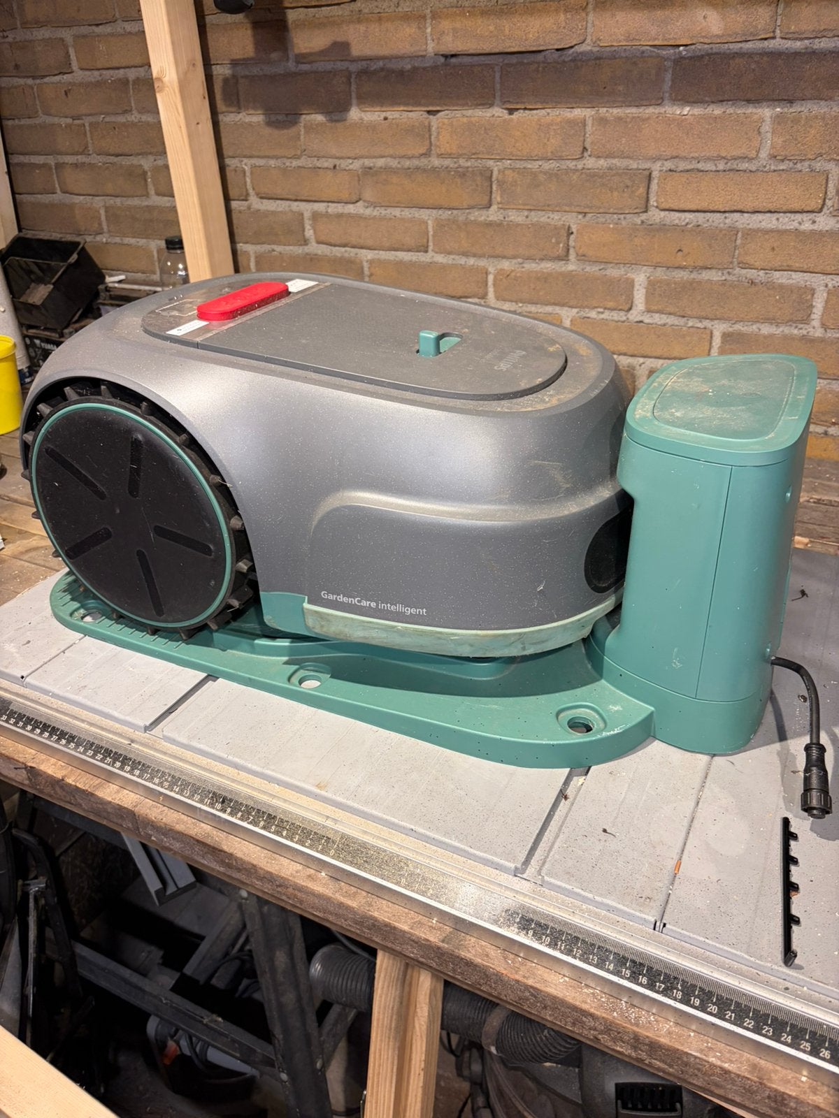 Philips 3000 serie robot grasmaaier, Ophalen, Zo goed als nieuw, Meer dan 25 cm, Bestuurbaar via app