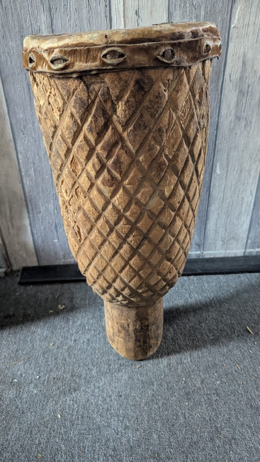 Vintage Afrikaanse trommel - Handgesneden houten djembe, Ophalen, Gebruikt, Overige merken
