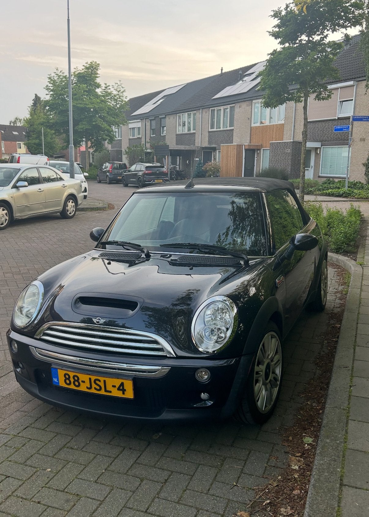 Mini 1.6 Cooper Cabrio 2005 Zwart KETTING IS VERVANGEN!, Voorwielaandrijving, 4 cilinders, Cabriolet, 4 stoelen