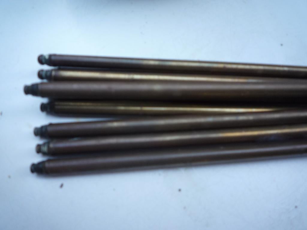 bosje 9 stuks Ø 8 mm geelkoperen traproeden 60 cm, Gebruikt, 50 tot 100 cm, Rechthoekig, 50 tot 100 cm