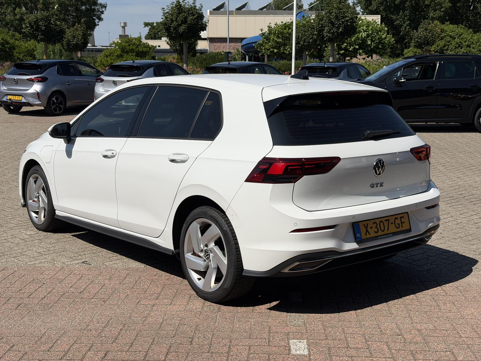 Volkswagen Golf 1.4 eHybrid GTE ACHTERUIT RIJ CAMERA | NAVIG, Stof, Gebruikt, Euro 6, 4 cilinders