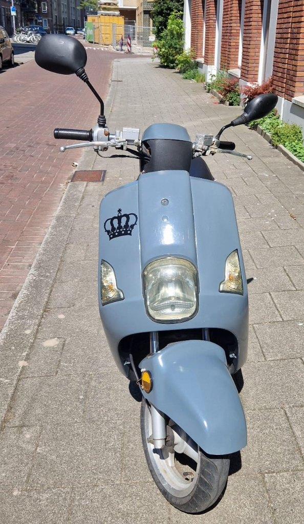 Agm Bee, Fietsen en Brommers, Scooters | Overige merken, Ophalen, Gebruikt, Agm, 49 cc