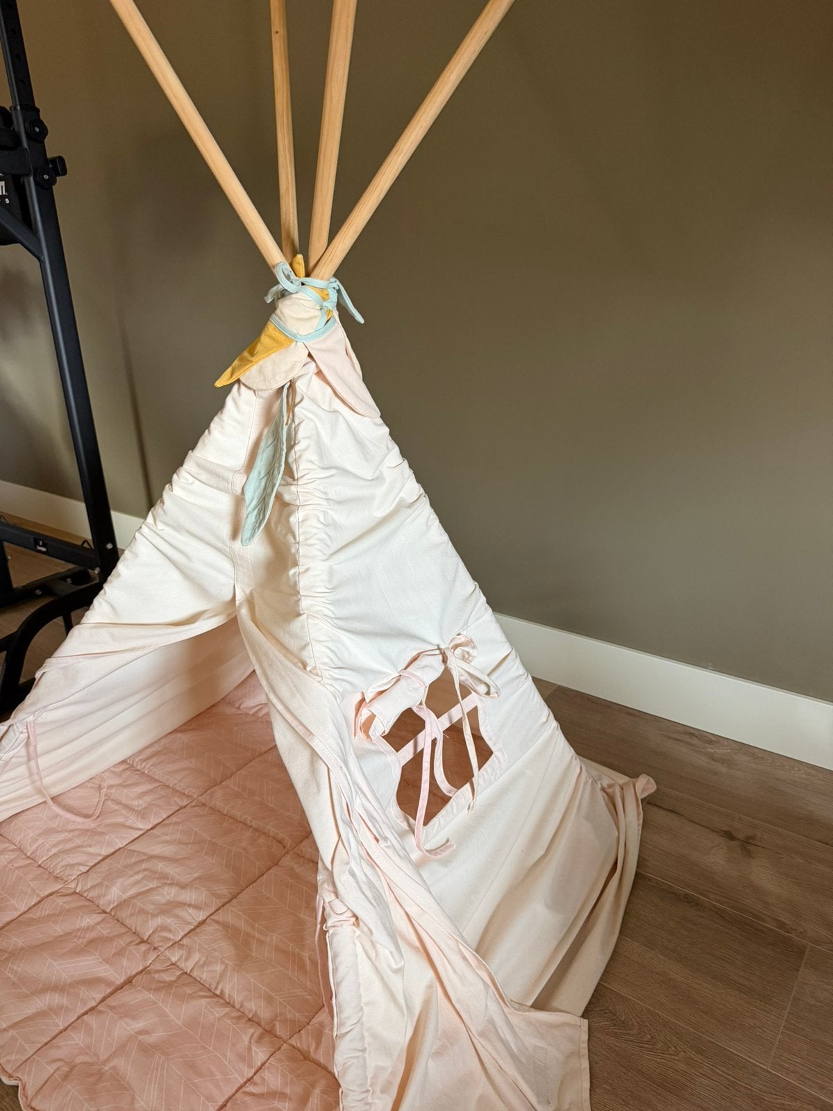 Tipi speeltent roze, Ophalen, Zo goed als nieuw