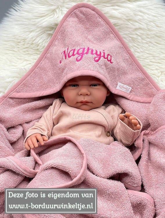 Badcape 80CM Sandstone Pink geborduurd met naam (cadeau), Ophalen of Verzenden, Nieuw, Kraamcadeau