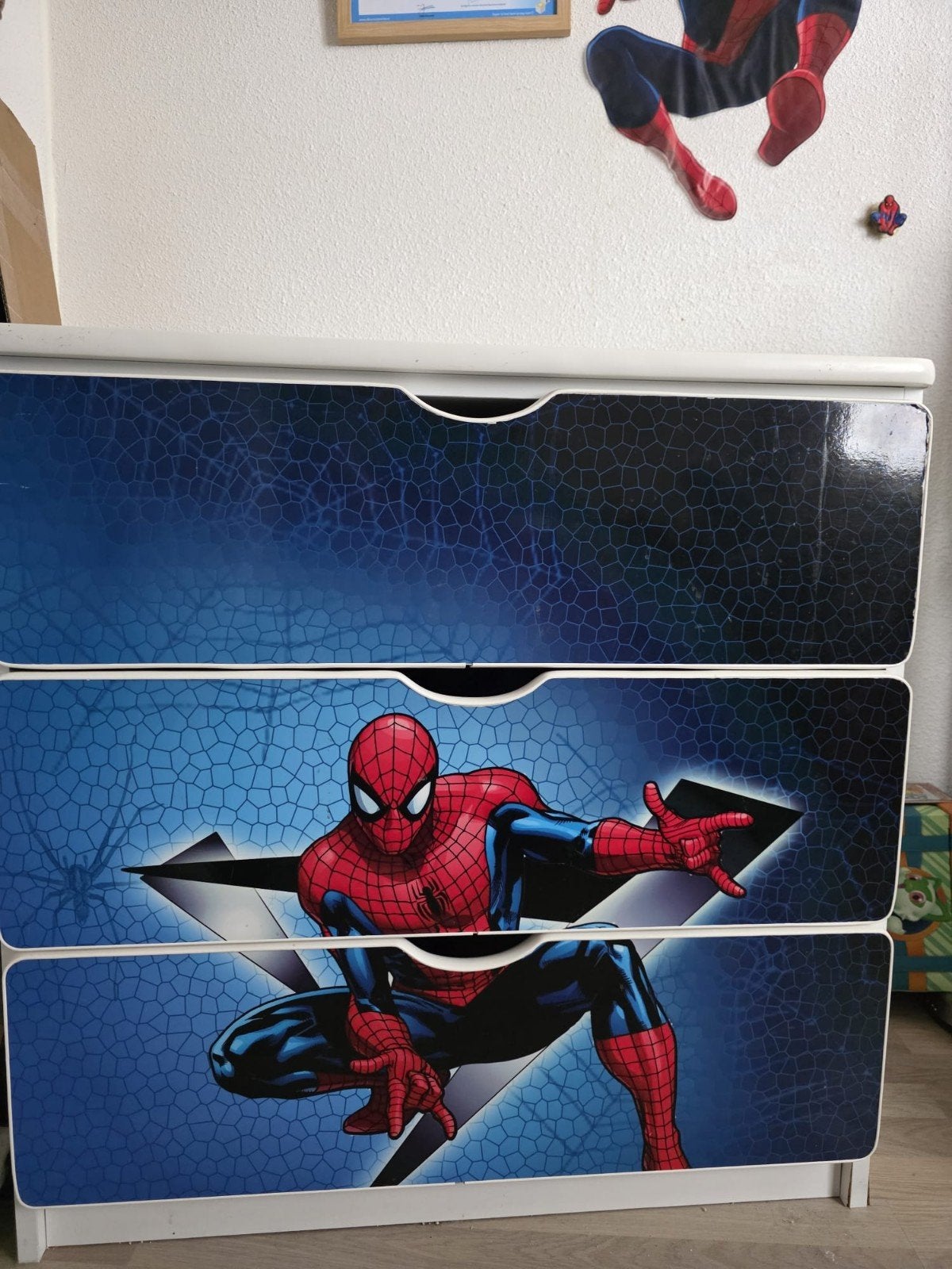 spiderman ladenkast, Ophalen, Campingstoel