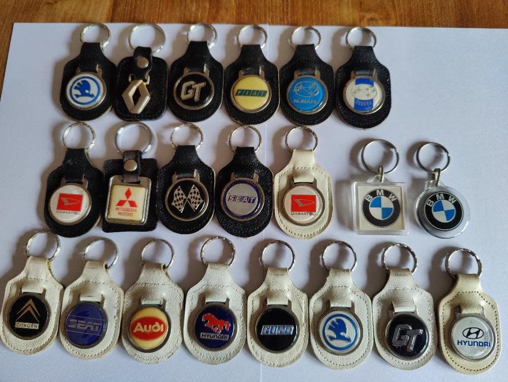 auto sleutelhangers, BMW Fiat Subaru Seat Audi Citroen enz., Verzamelen, Sleutelhangers, Ophalen of Verzenden, Gebruikt, Merk