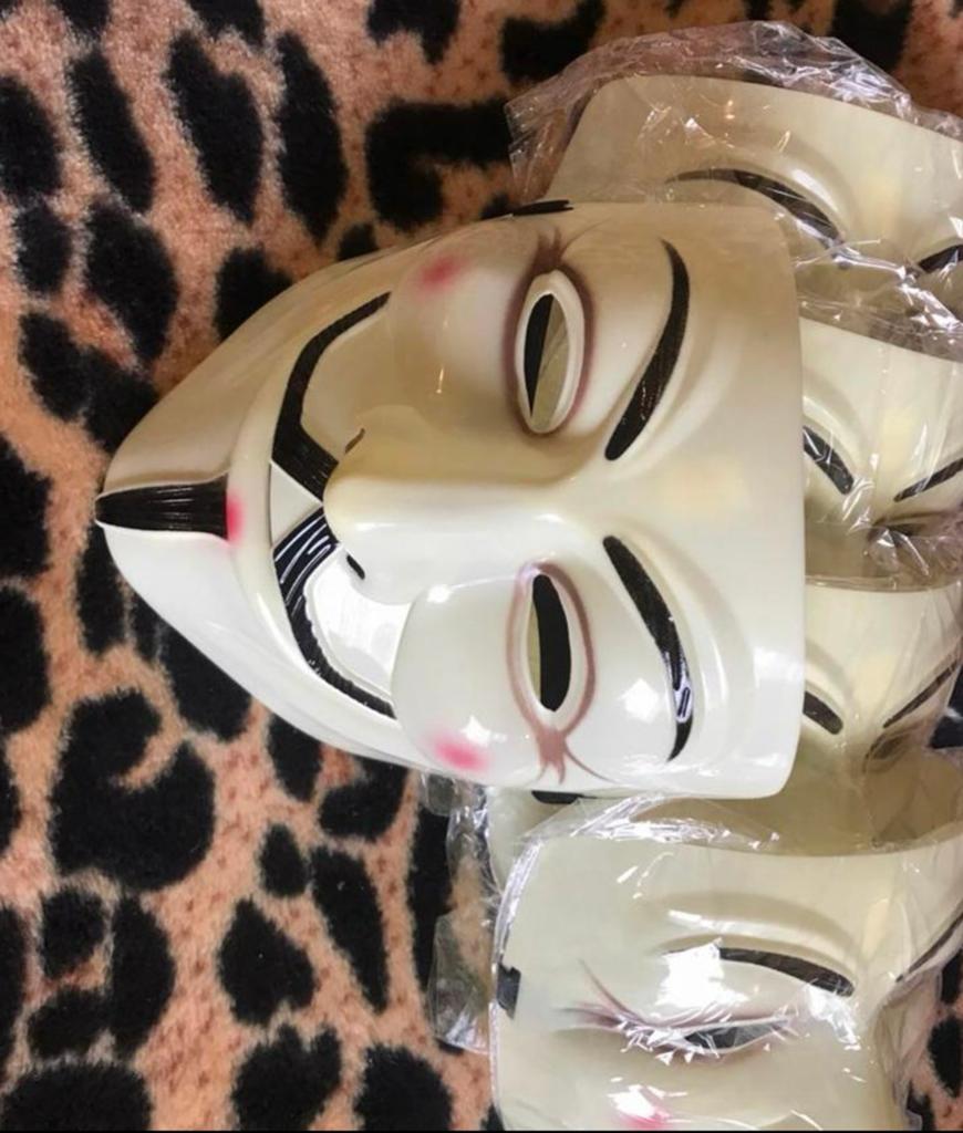 Nieuwe Anonymous maskers met stevig elastiek., Ophalen of Verzenden, Nieuw