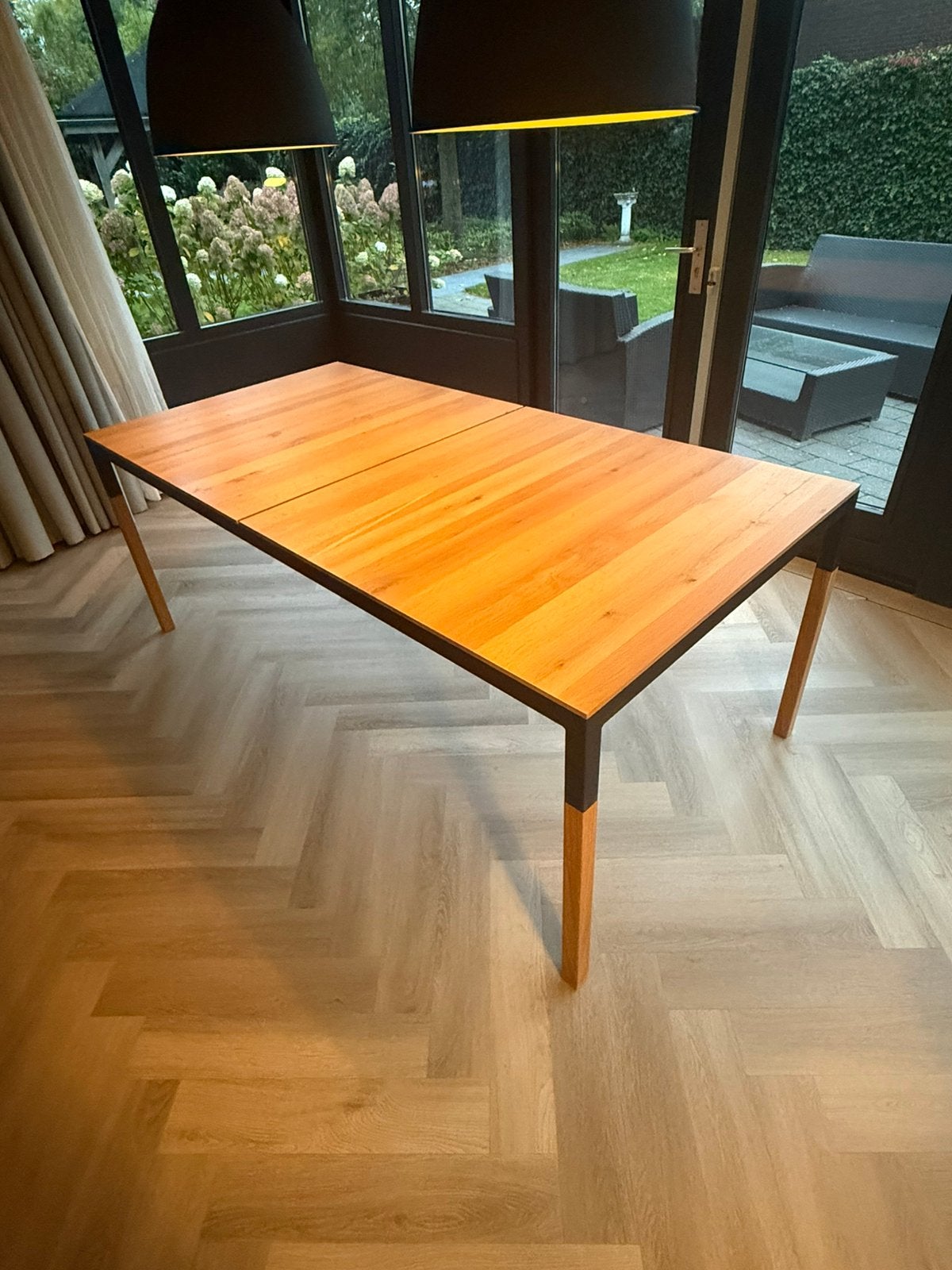 Eettafel Pilat & Pilat, Ophalen, Eikenhout, 200 cm of meer, 50 tot 100 cm