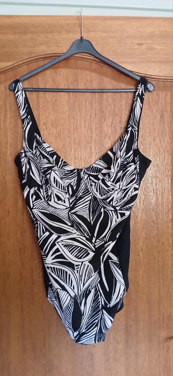 Damesbadpak grote maat 48D zwart-wit - Naturana, Kleding | Dames, Badmode en Zwemkleding, Naturana, Zwart, Badpak, Ophalen of Verzenden