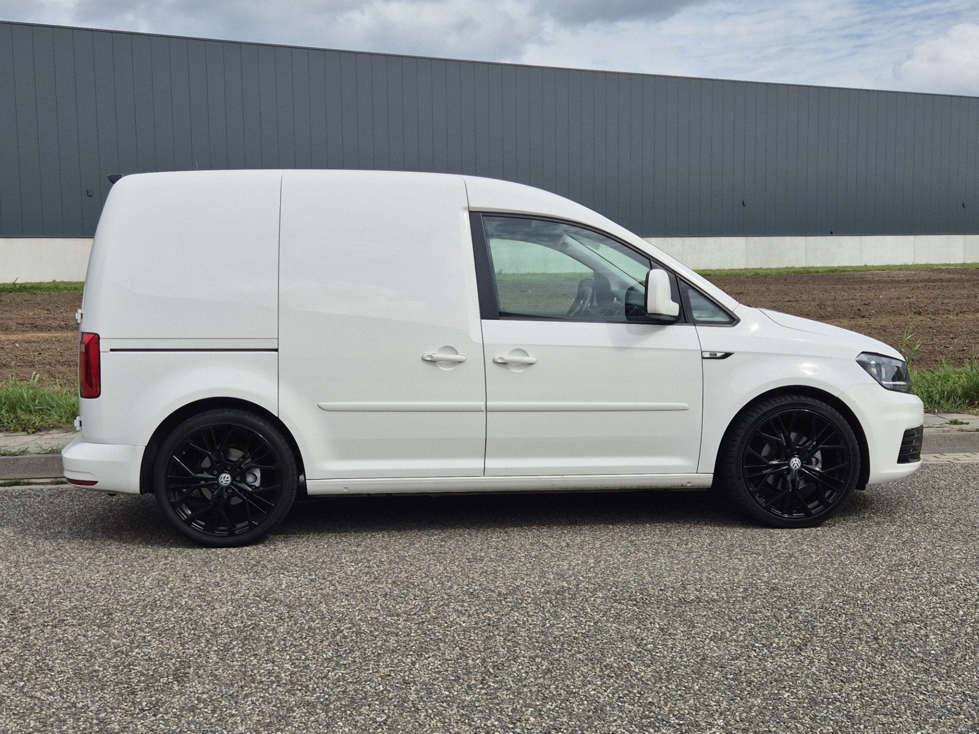 Volkswagen Caddy 2.0 TDI L1H1 , Airco , 185 pk Leder / Apple, Auto's, Voorwielaandrijving, 1373 kg, Gebruikt, 4 cilinders