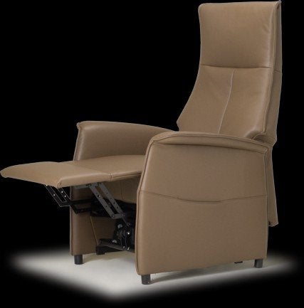 Relaxfauteuil luxe sta op stoel De Toekomst Casa Large 2023, Huis en Inrichting, Fauteuils, Ophalen, Leer, Zo goed als nieuw, 50 tot 75 cm