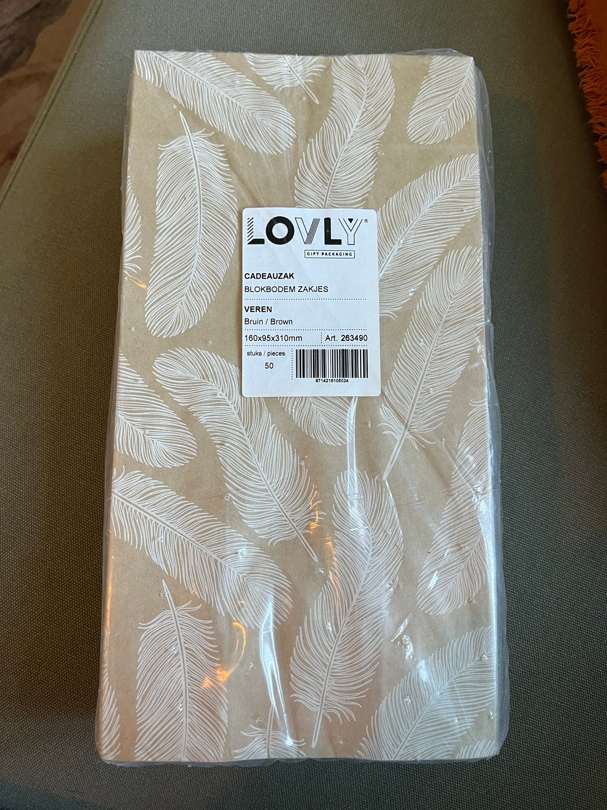 Blokbodem cadeauzakjes van Lovly - 50 stuks - verenprint, Ophalen of Verzenden, Nieuw