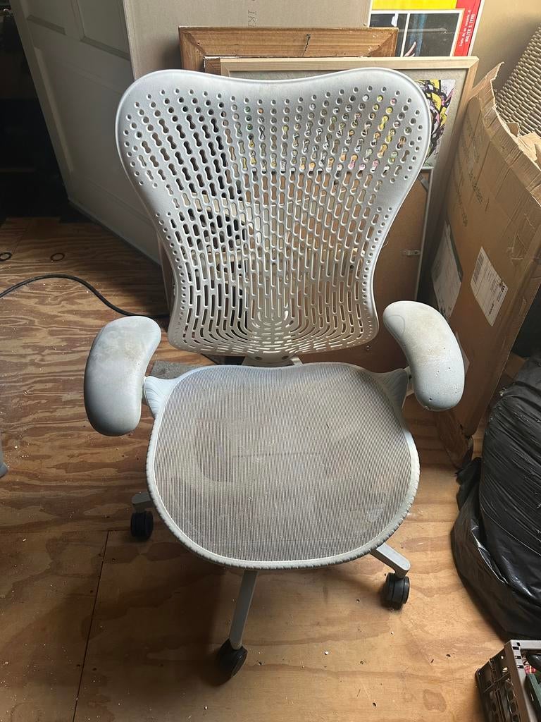 Herman Miller Mirra 2 Full Option, Ophalen, Gebruikt, Wit, Bureaustoel