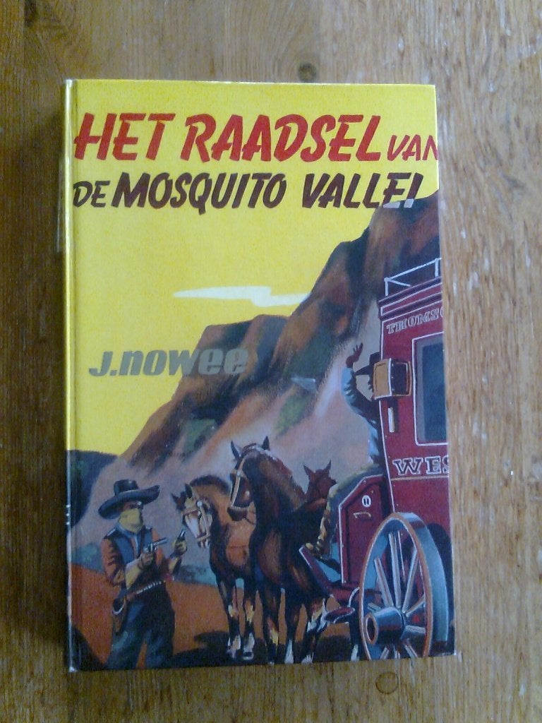 Arendsoog, nog 8 delen en een omnibus, Ophalen of Verzenden, Gelezen