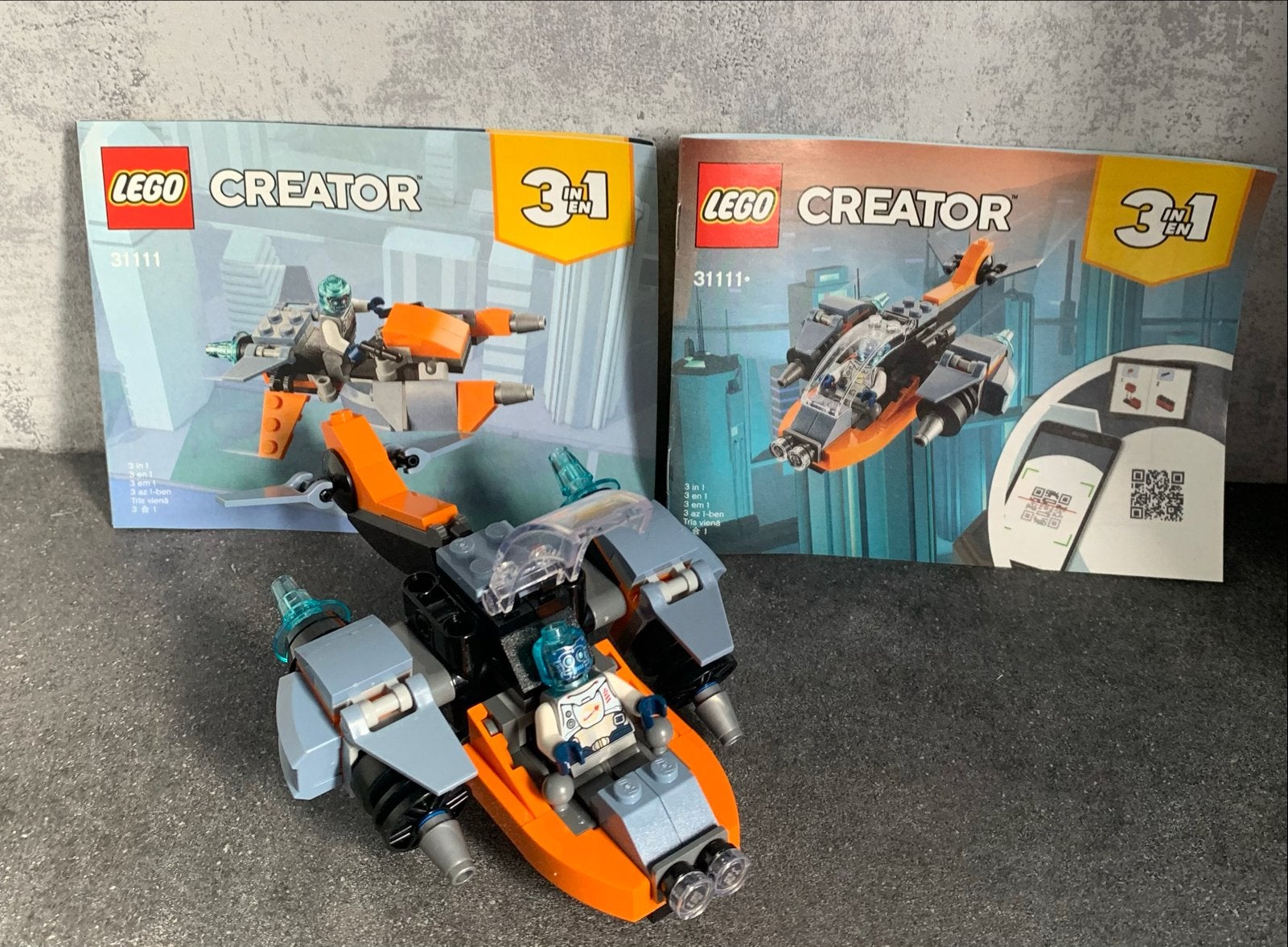 LEGO Creator 31111 Cyber Drone 3-in-1 met instructies, Gebruikt, Lego, Ophalen of Verzenden, Creator