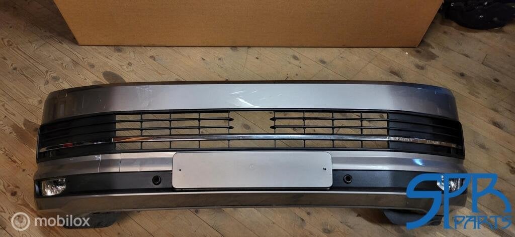 VOORBUMPER VW T6 TRANSPORTER MULTIVAN 7E5807221D LA1W Chroom, Gebruikt, Volkswagen, Ophalen of Verzenden, Volkswagen