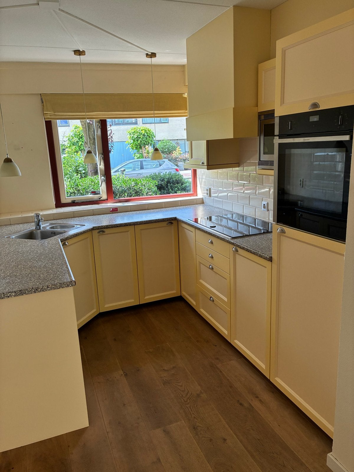 Complete keuken, Huis en Inrichting, Keuken | Complete keukens, Gebruikt, U-keuken, Crème, Ophalen