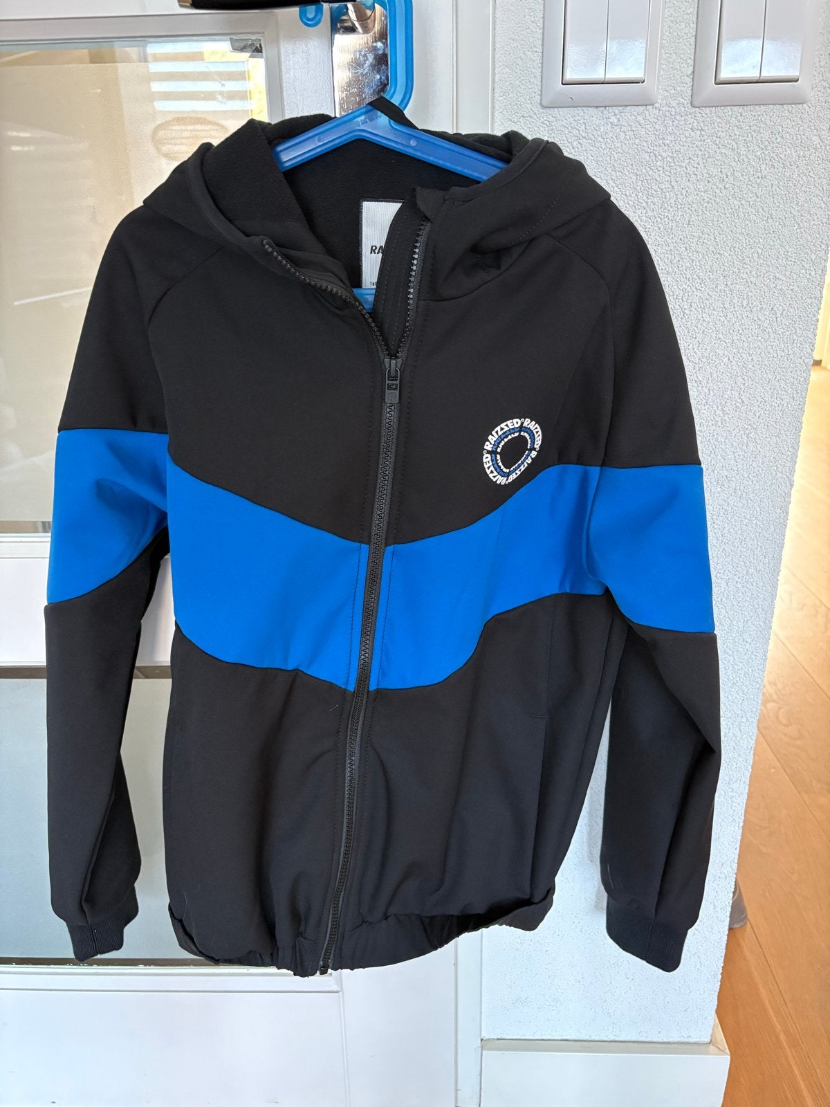 Nieuwe Raizzed softshell jas maat 164 (14 jaar), Kinderen en Baby's, Ophalen of Verzenden, Nieuw, Jongen of Meisje, Jas