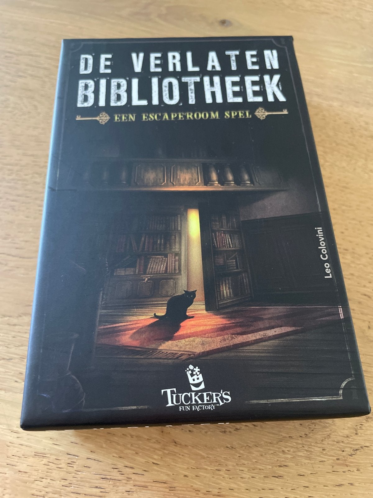 De Verlaten Bibliotheek - Een Escaperoom Spel, Een of twee spelers, Ophalen of Verzenden, Zo goed als nieuw