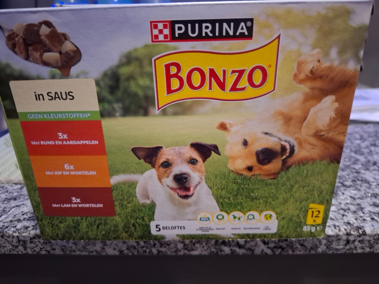 Te koop 3 dozen a 12 zakjes vlees totaal 36 zakjes, Ophalen of Verzenden, Hond
