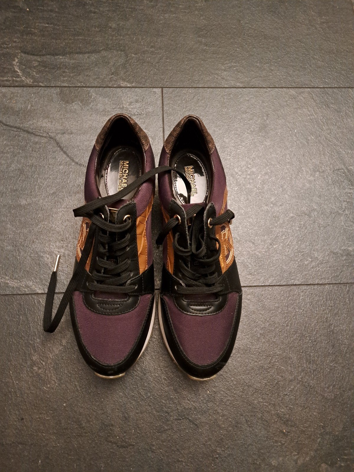 Michael Kors Sneakers Maat 39.5 - Zo goed als nieuw, Ophalen of Verzenden, Overige kleuren, Michael Kors, Sneakers of Gympen