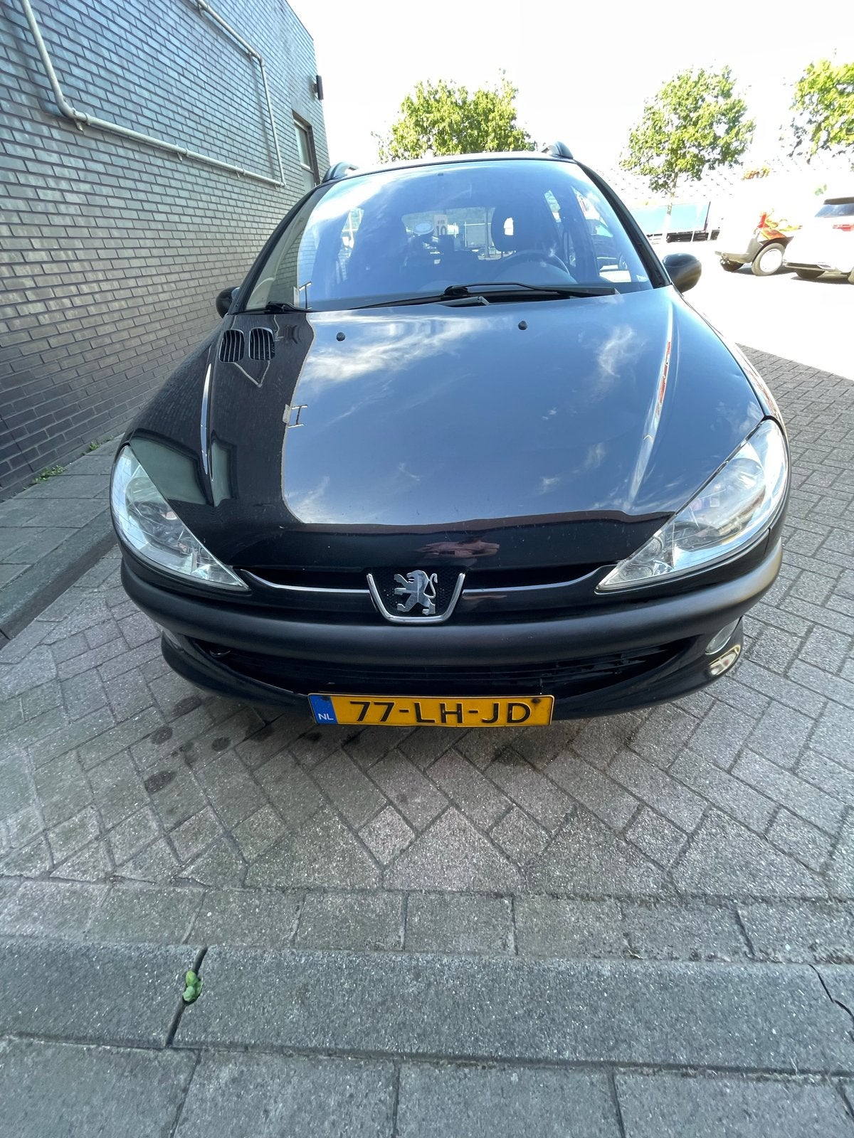 Peugeot 206 SW 1.6 16V | 2003 | 183.000 km | Zwart, Auto's, Voorwielaandrijving, 15 km/l, 40 €/maand, 4 cilinders