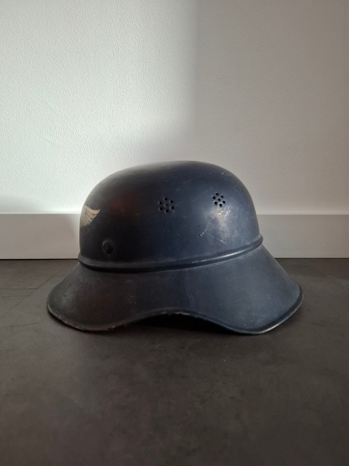 prachtige WW2 Luftschutz helm, Verzamelen, Militaria | Tweede Wereldoorlog, Ophalen of Verzenden, Duitsland, Helm of Baret